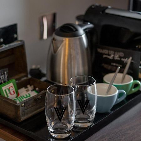 Village Hotel Nottingham Beeston  Bagian luar foto