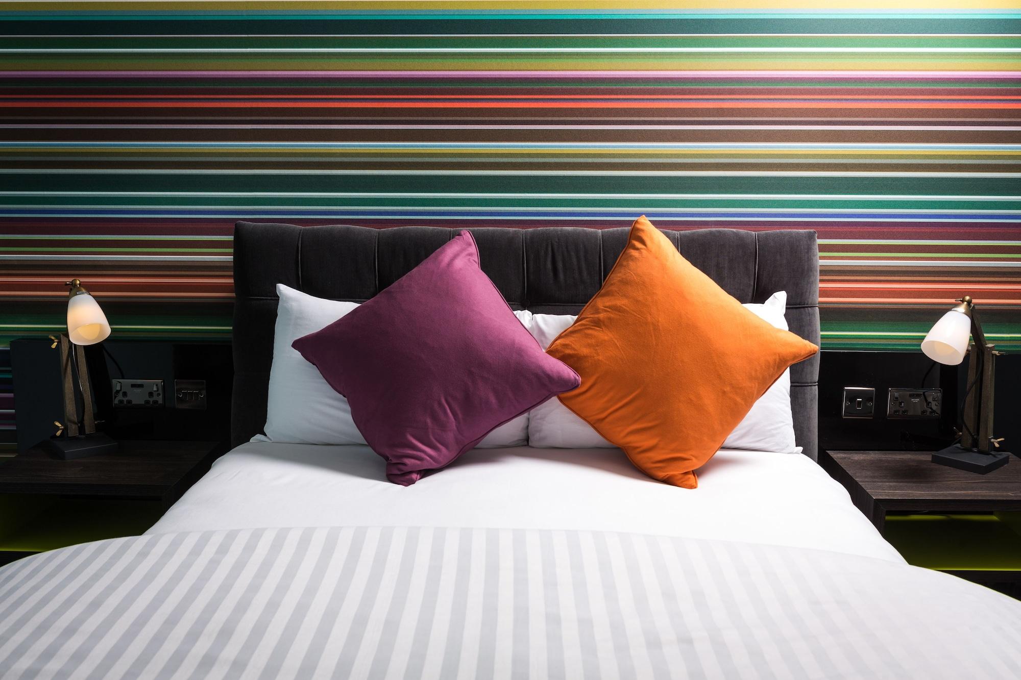 Village Hotel Nottingham Beeston  Bagian luar foto